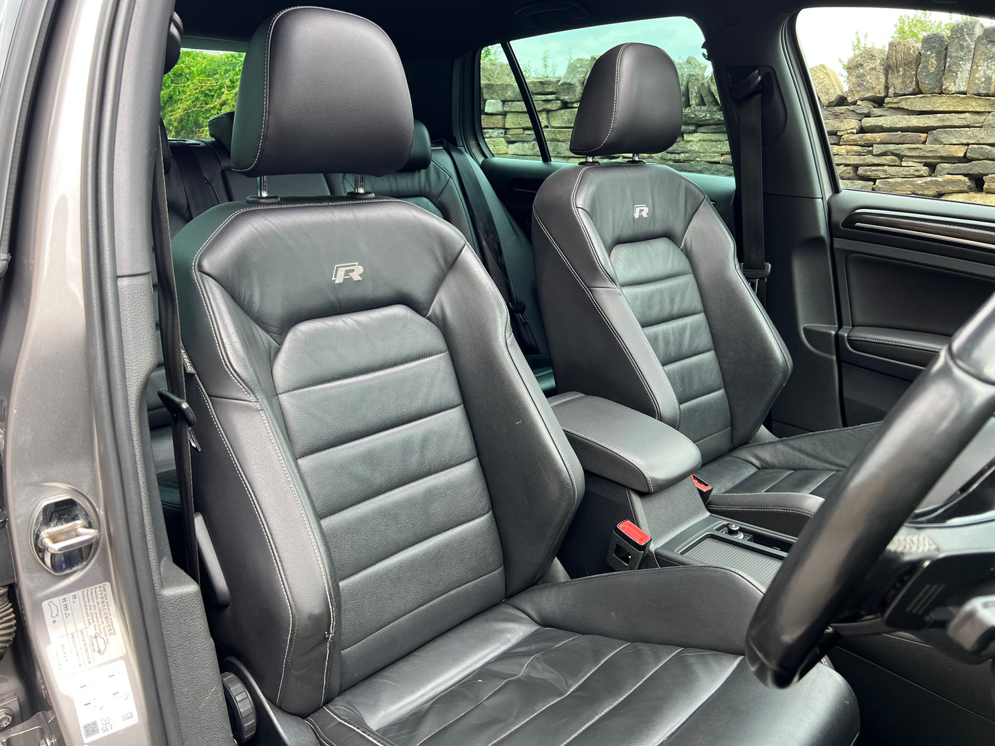 2014 Volkswagen Golf R