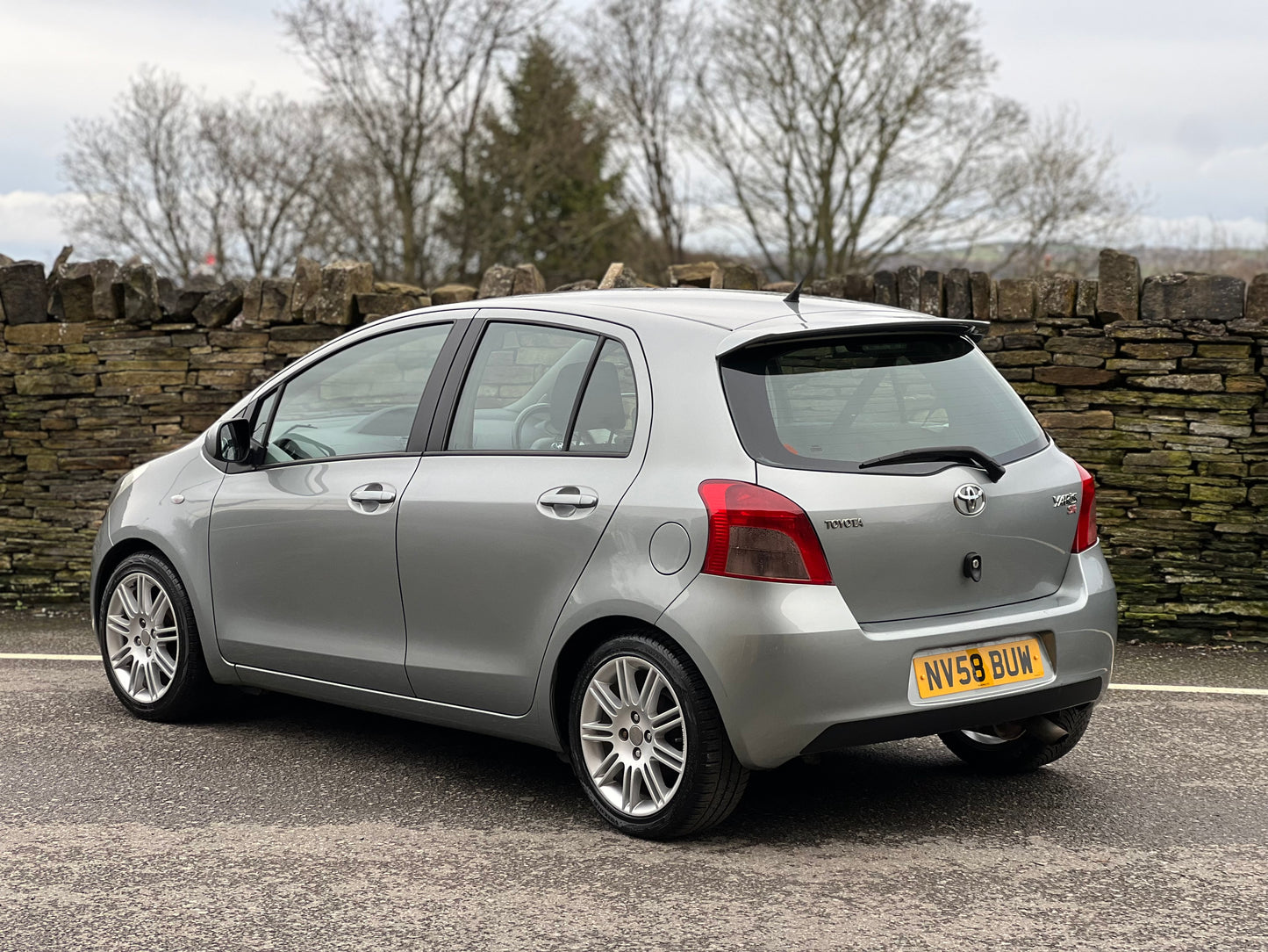 2008 Toyota Yaris SR