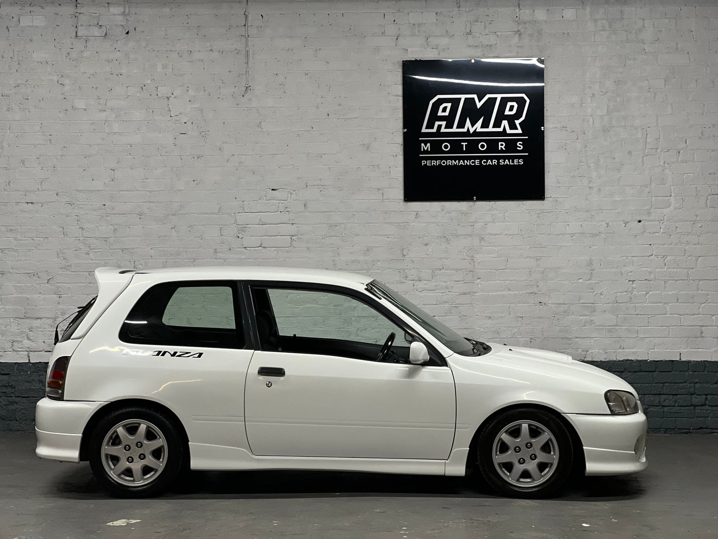 1998 Toyota Starlet Glanza V