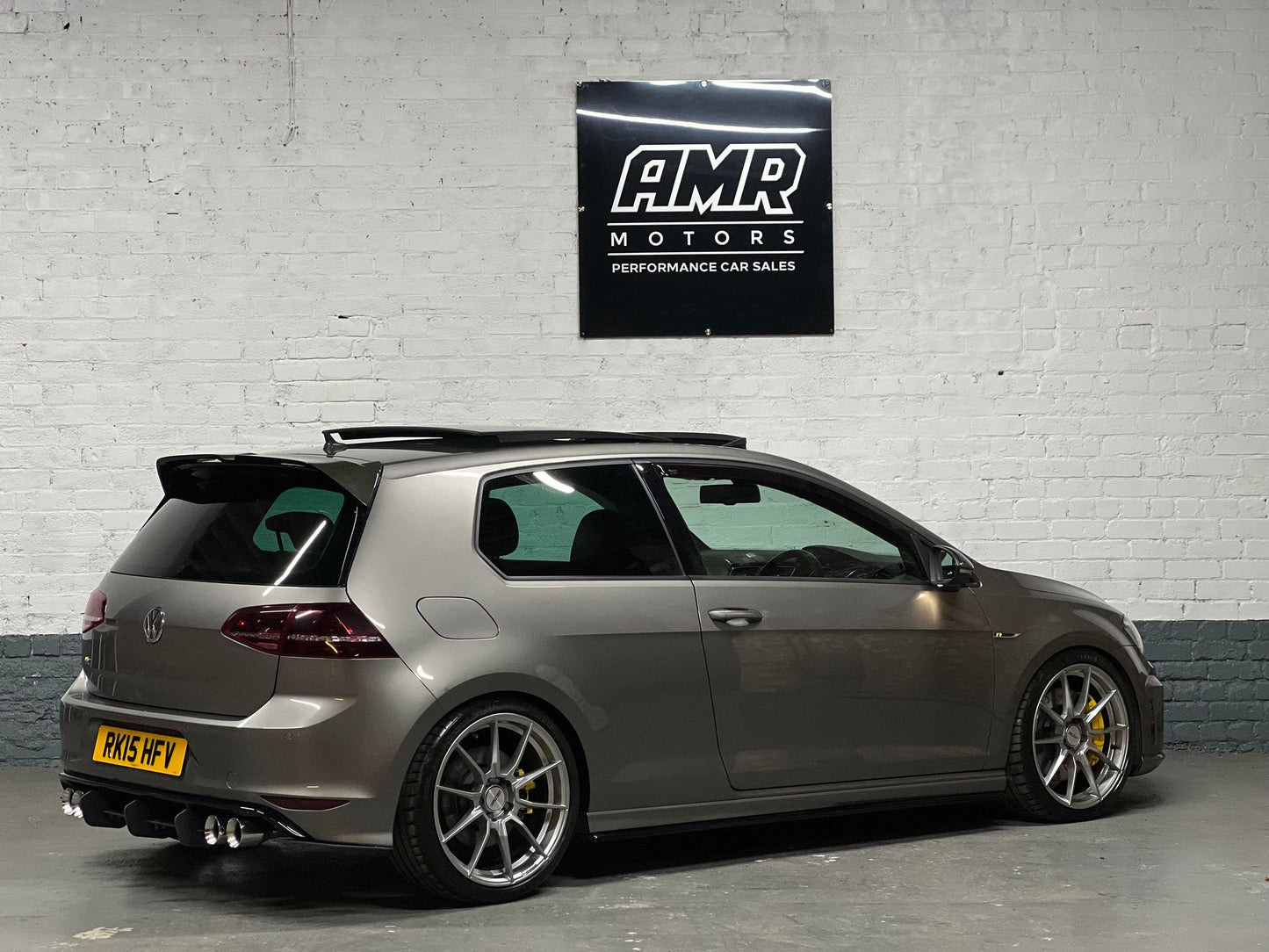 2015 Volkswagen Golf R DSG