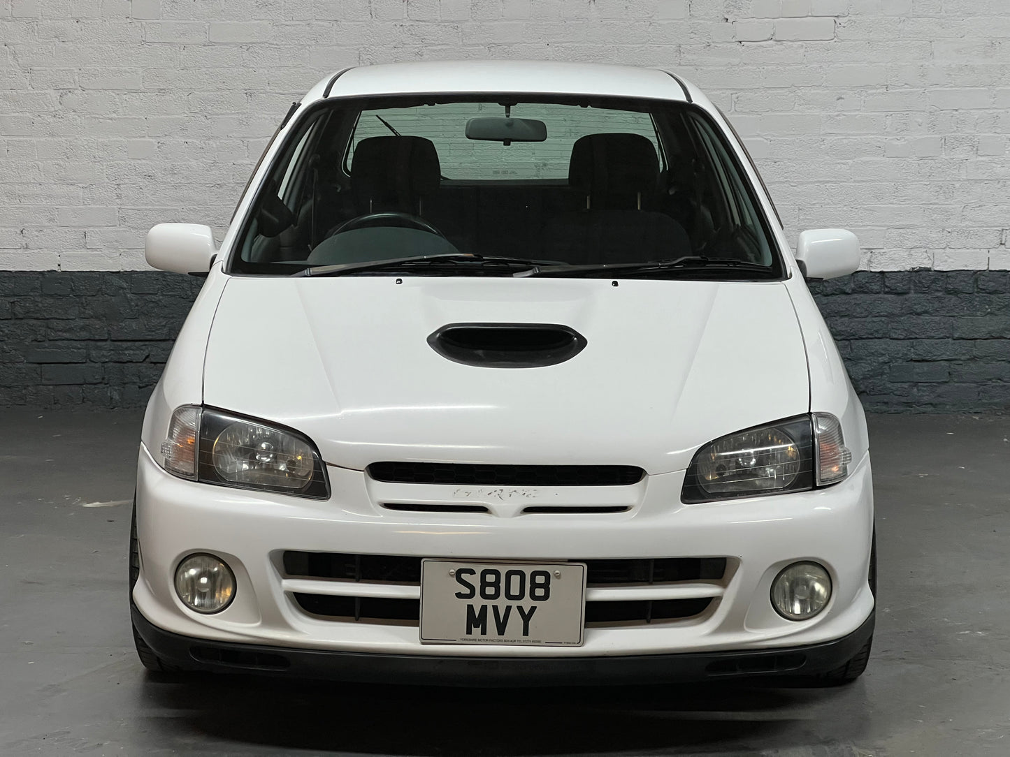 1998 Toyota Starlet Glanza V